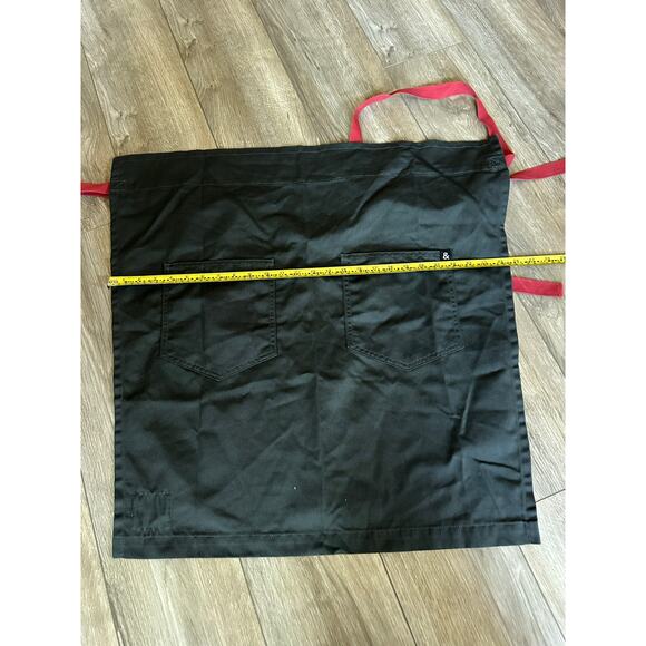 Hedley & Bennett Bistro Apron Charcoal Gray with Maroon Straps - Picture 4 of 10